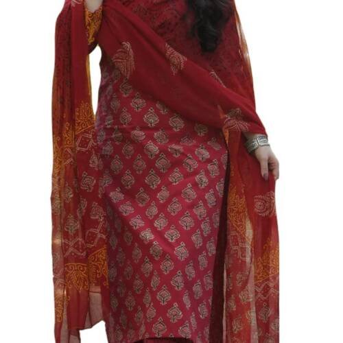 Women Printed Kurta and Pant Set with Dupatta (Medium) Maroon